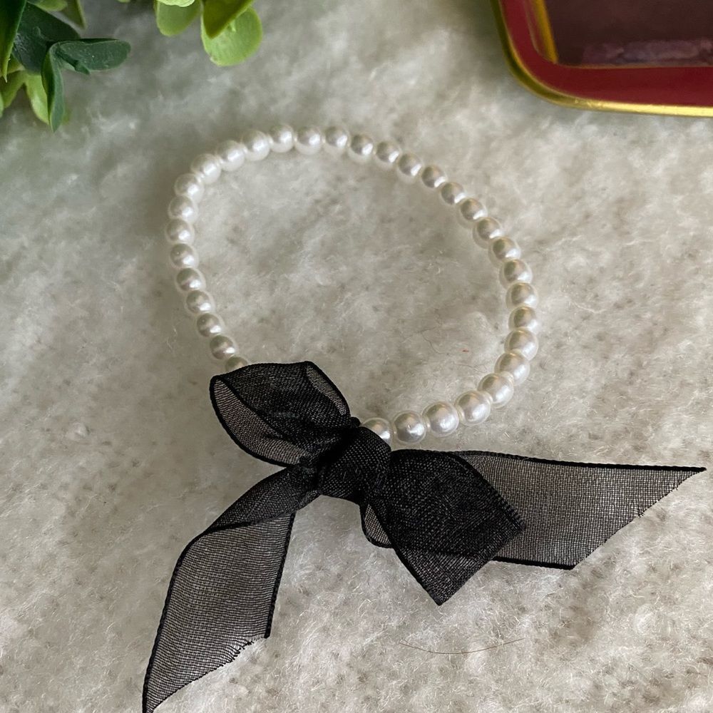 Costume Jewelry Pearl Bracelet with Black Ribbon Bow